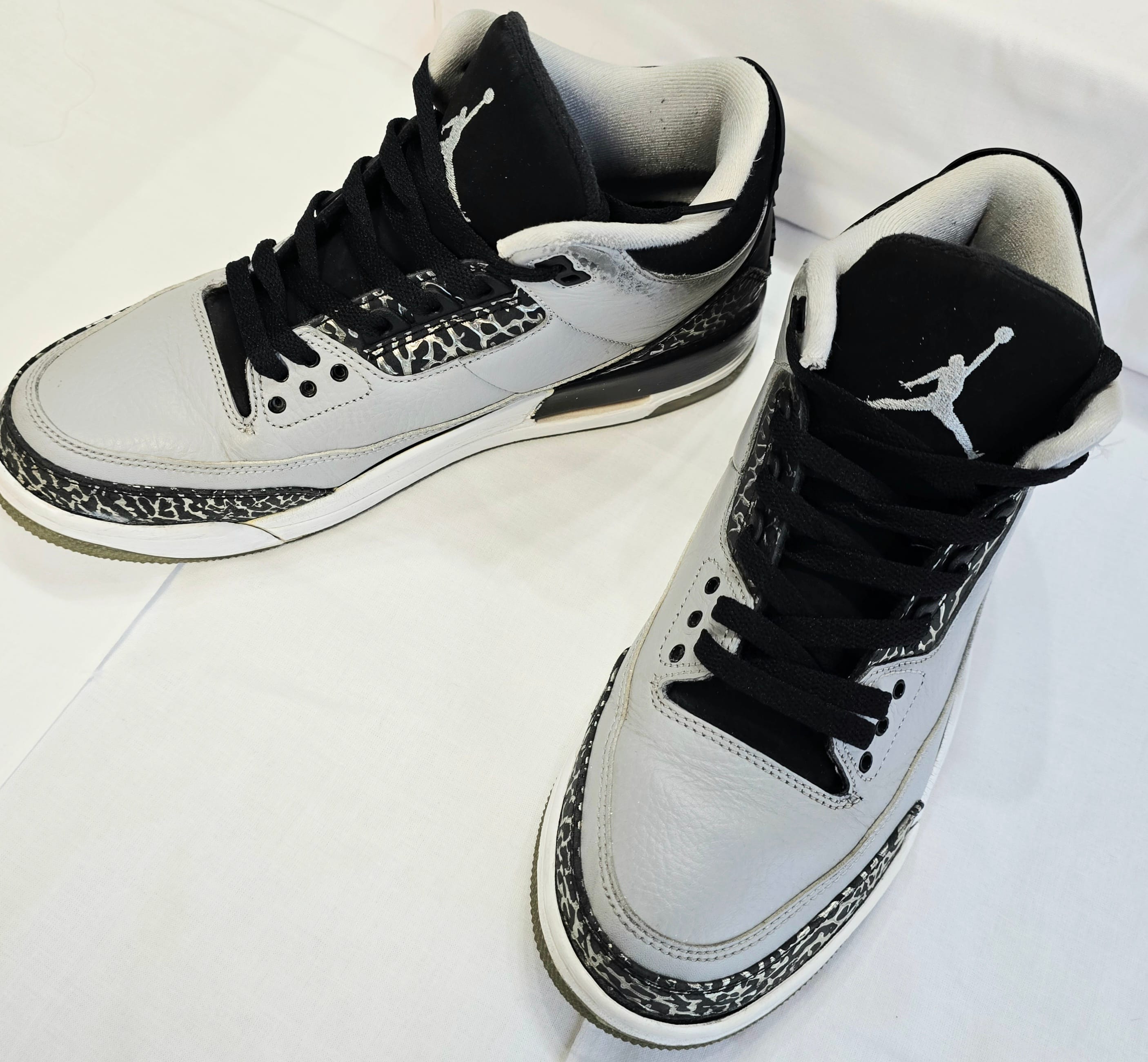 Nike Air Jordan 3 Retro "Wolf Grey"