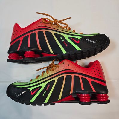 Nike Shox R4 "Neymar Black"