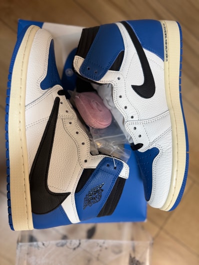Travis Scott × fragment design × Nike Air Jordan 1 Retro High OG SP "Military Blue"