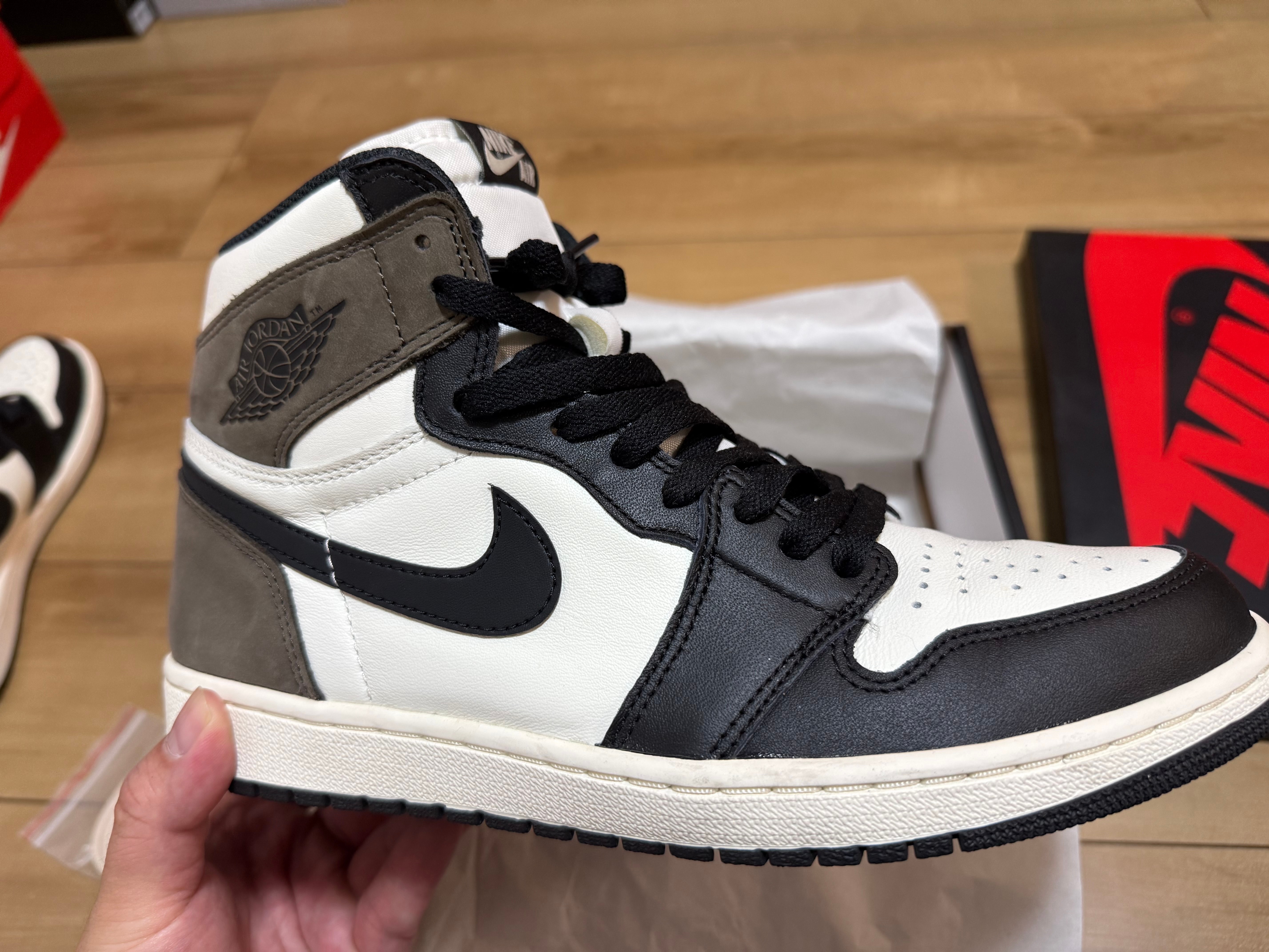 Nike Air Jordan 1 High OG "Sail/Dark Mocha/Black"