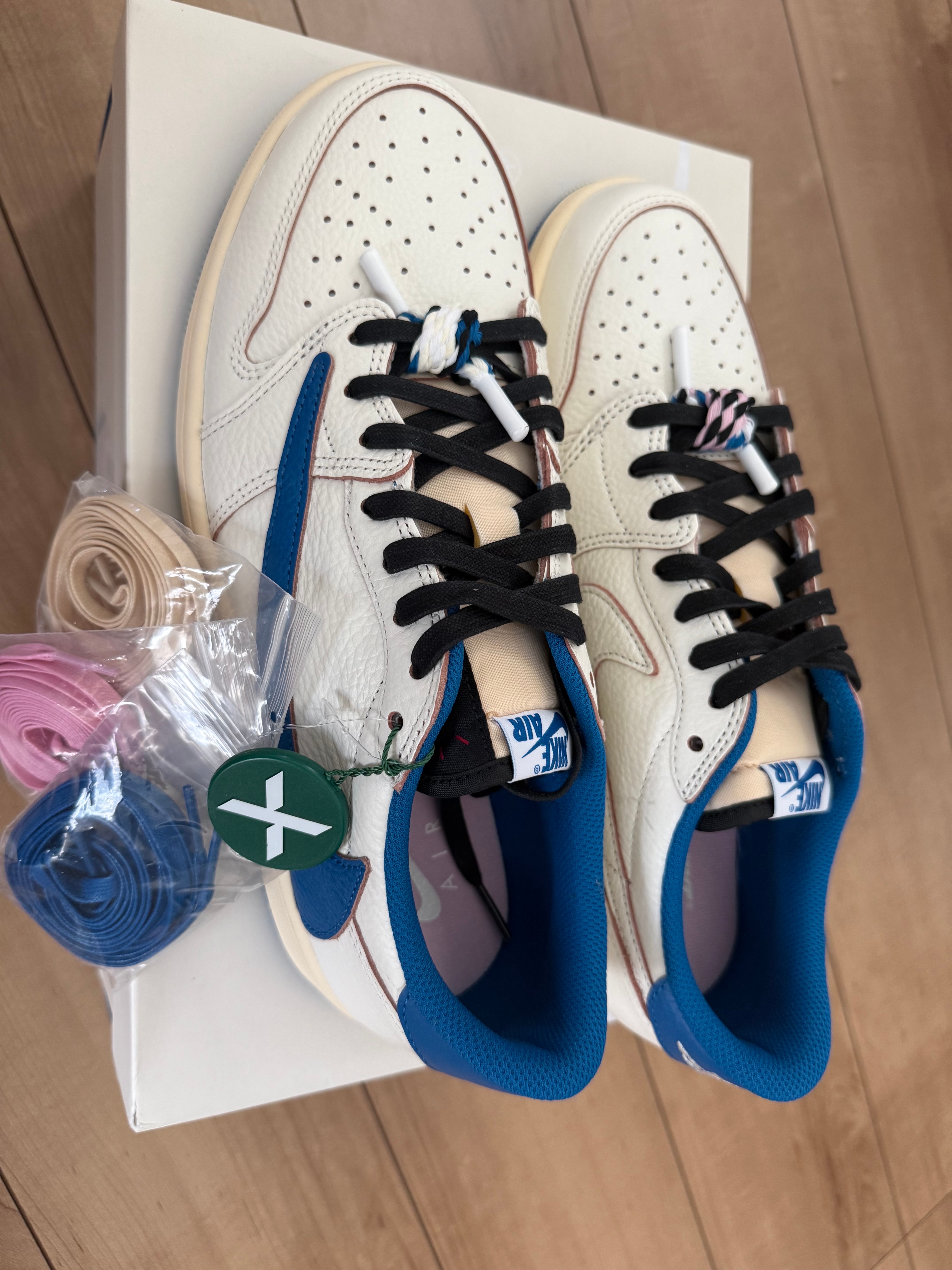 Travis Scott × fragment design × Nike Air Jordan 1 Low OG "Sail/Military Blue"