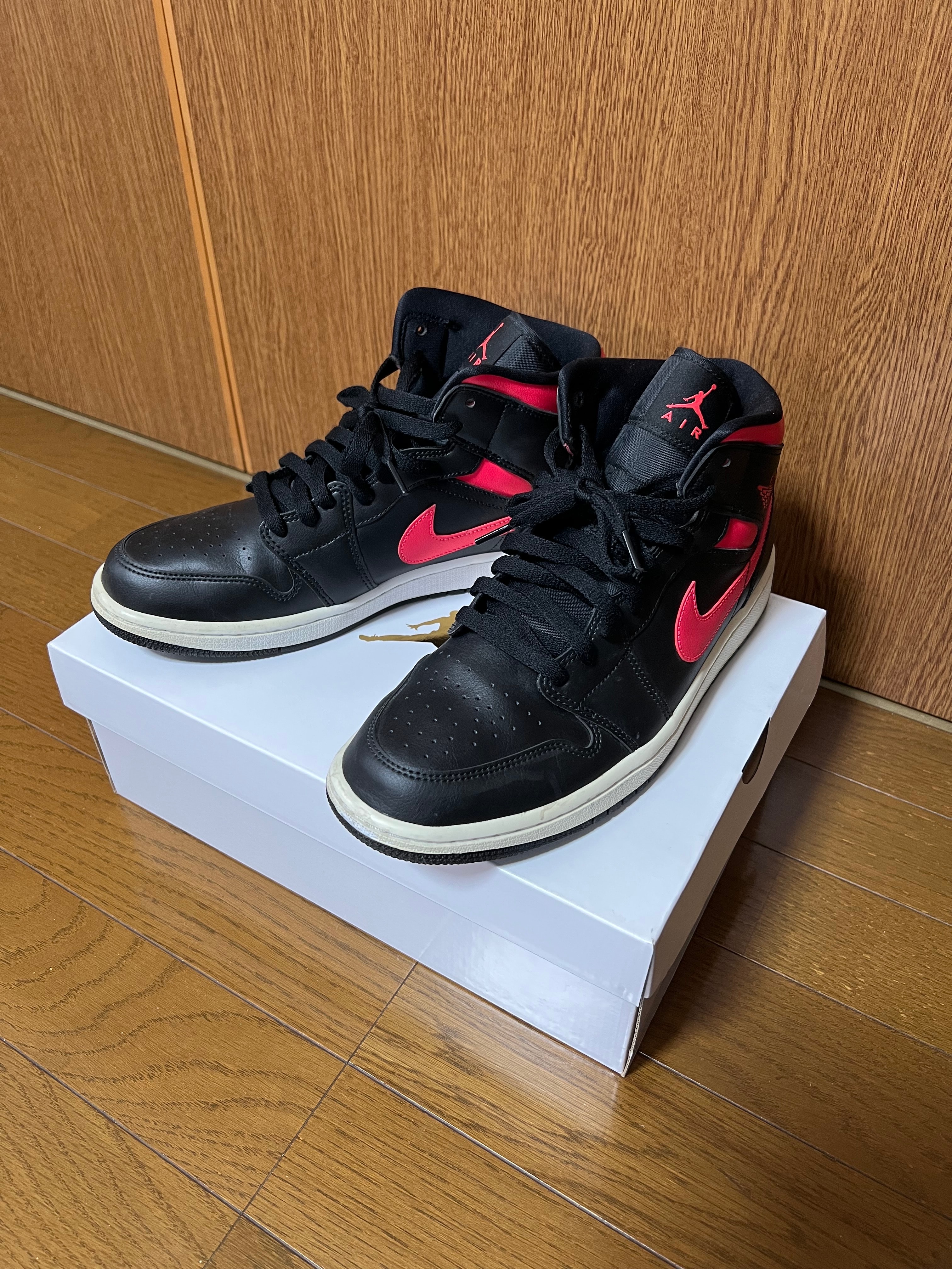 ナイキ エアジョーダン1 レトロ ハイ OG 