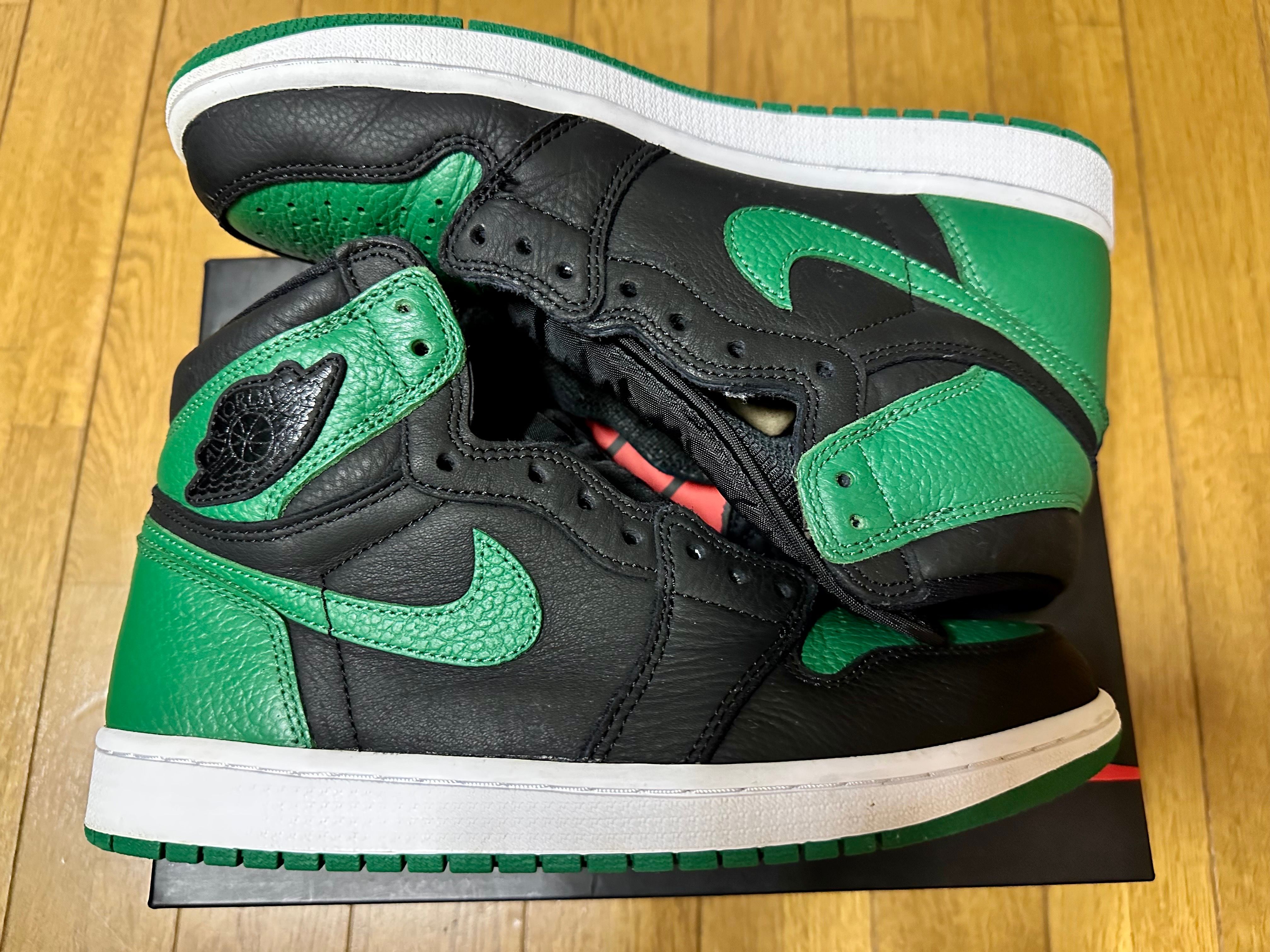 Nike Air Jordan 1 Retro High OG "Black/Pine Green" (2020)