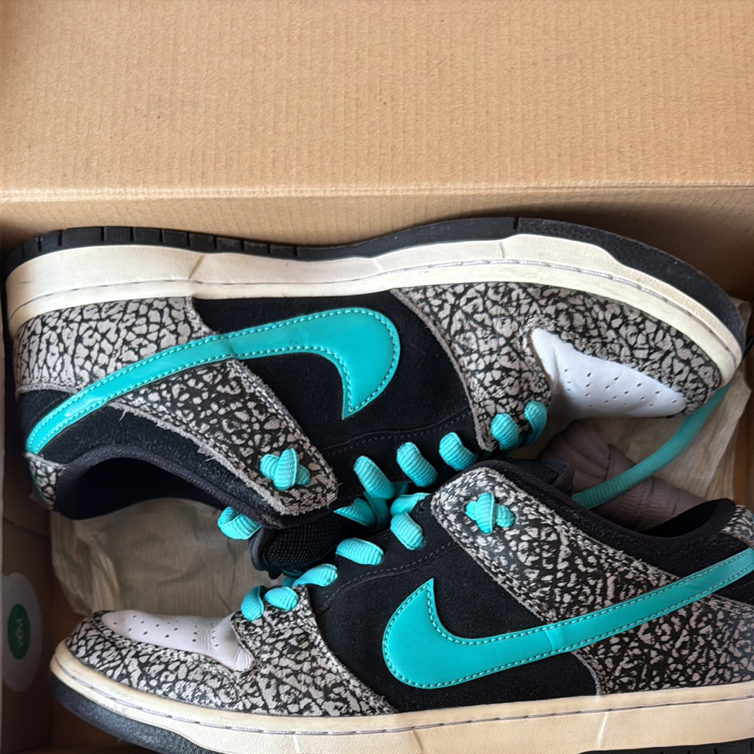 Nike SB Dunk Low "Elephant/Safari"