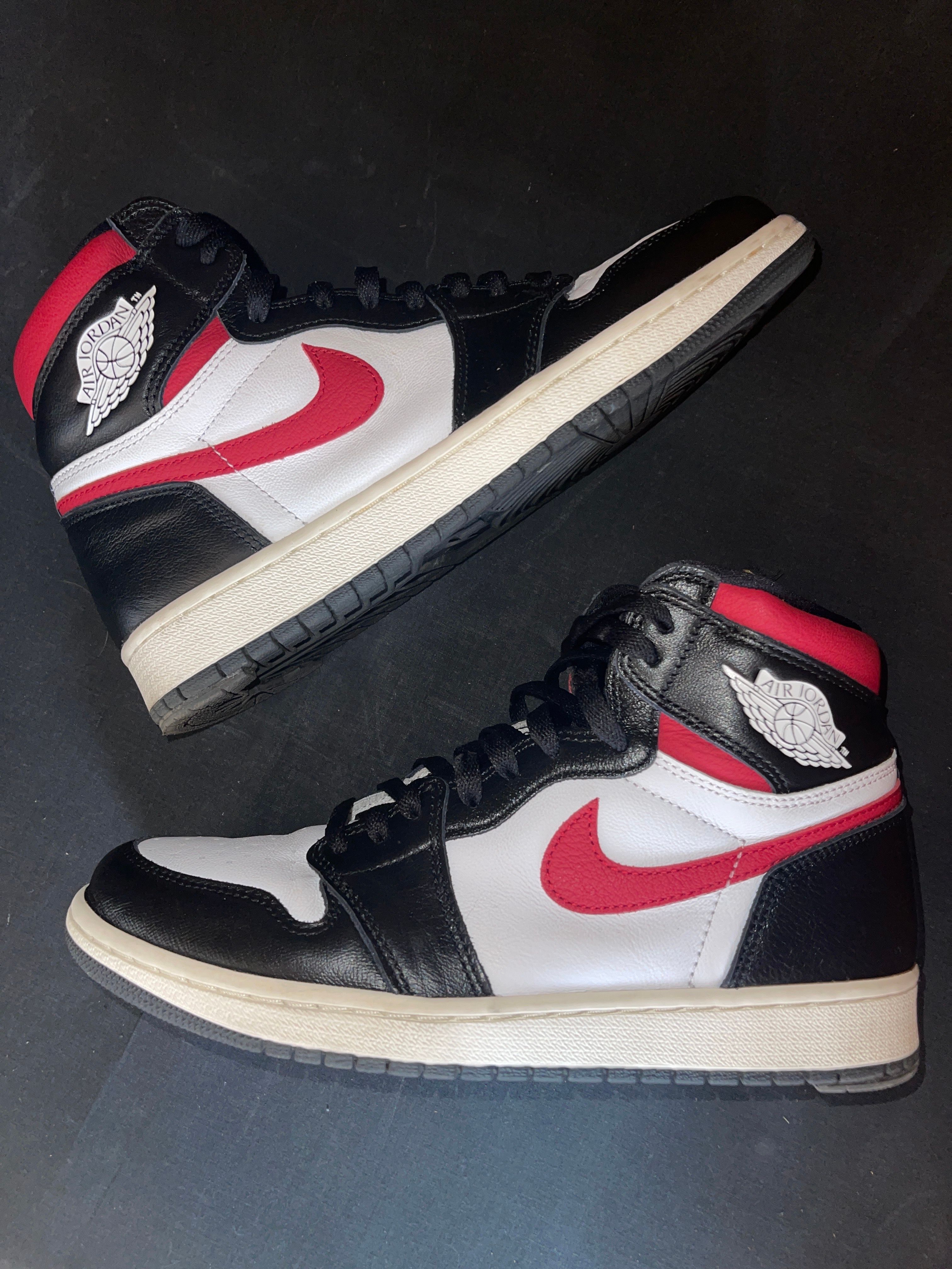 Nike Air Jordan 1 Retro High "Black/White/Sail/Gym Red"    