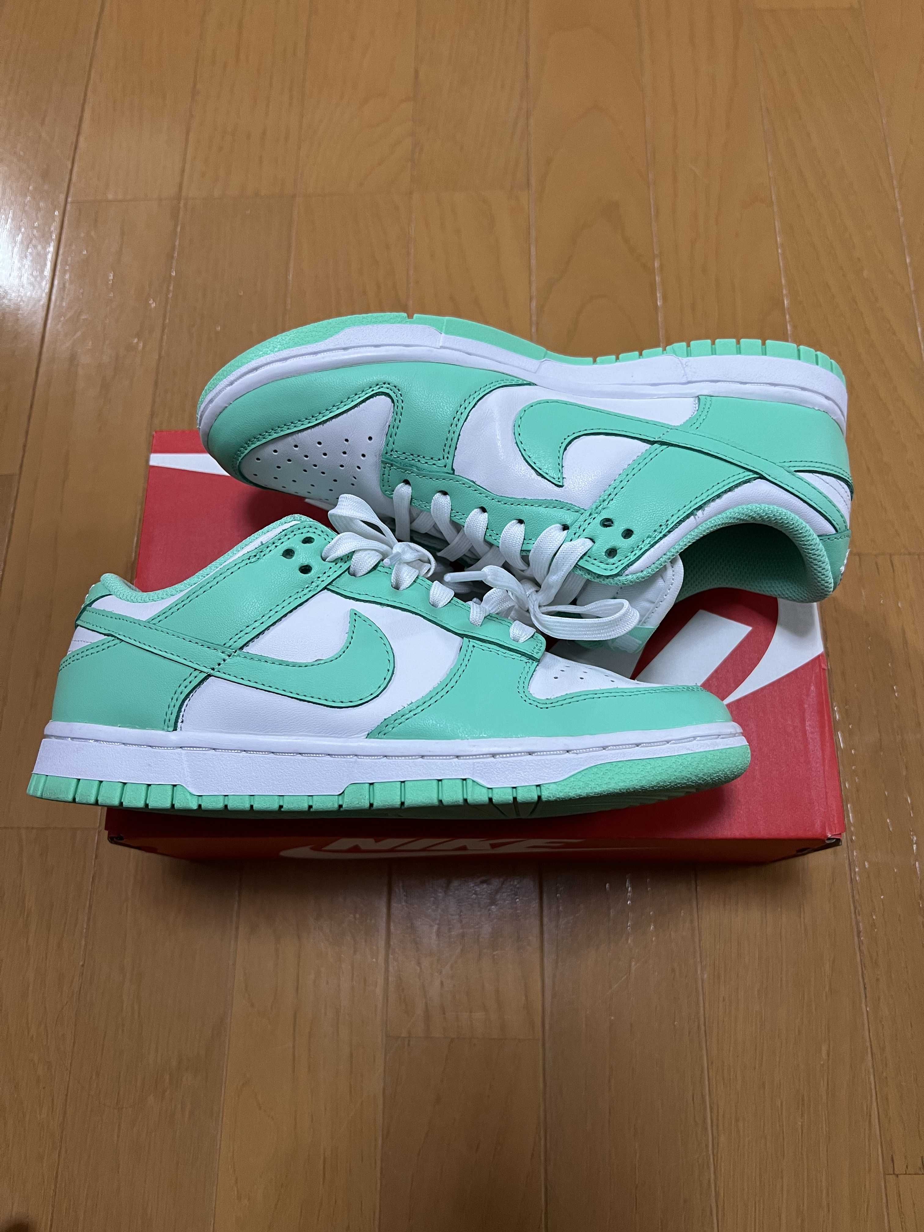 Nike Women's Dunk Low "Green Glow"