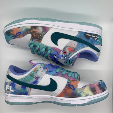 Futura × Nike SB Dunk Low "White and Geode Teal"