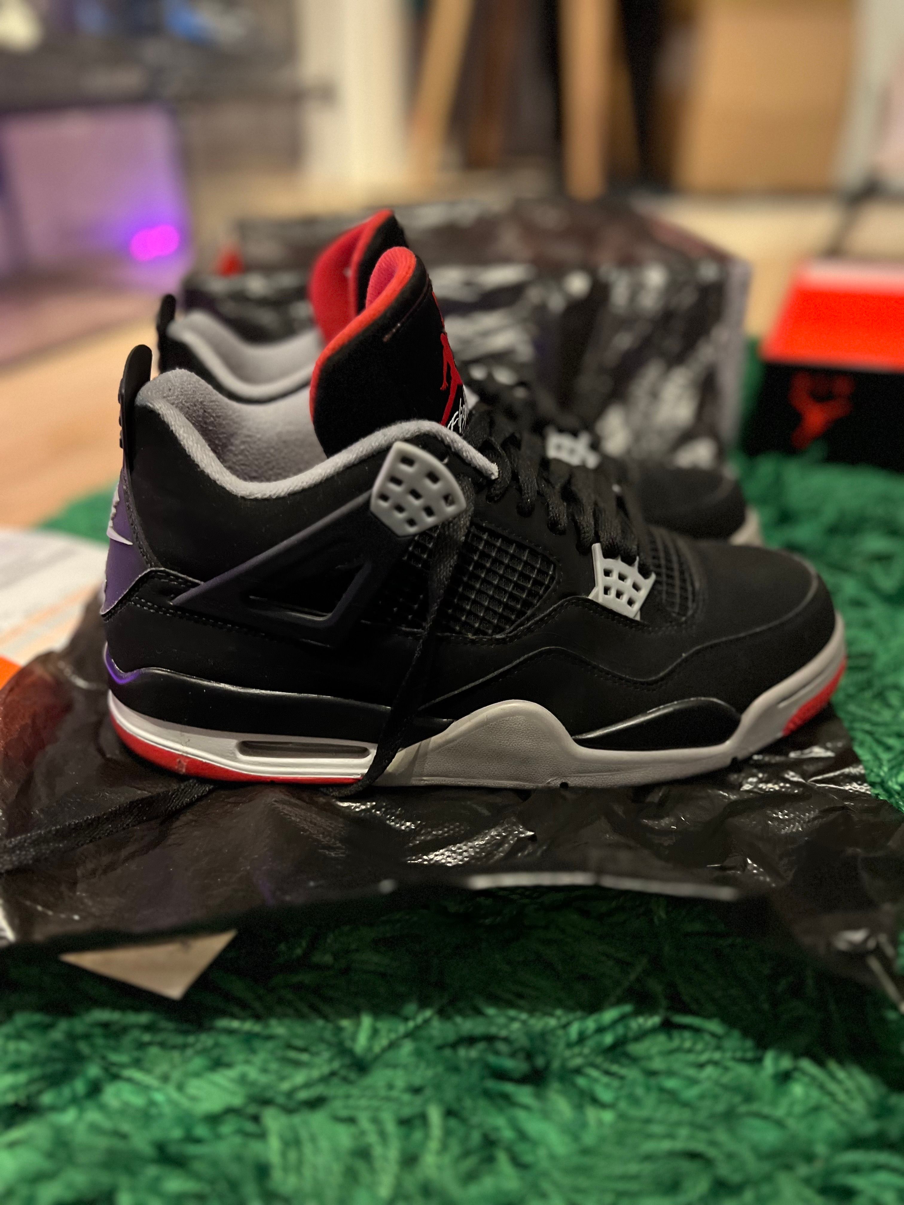 Nike Air Jordan 4 Retro "Bred" (2019)