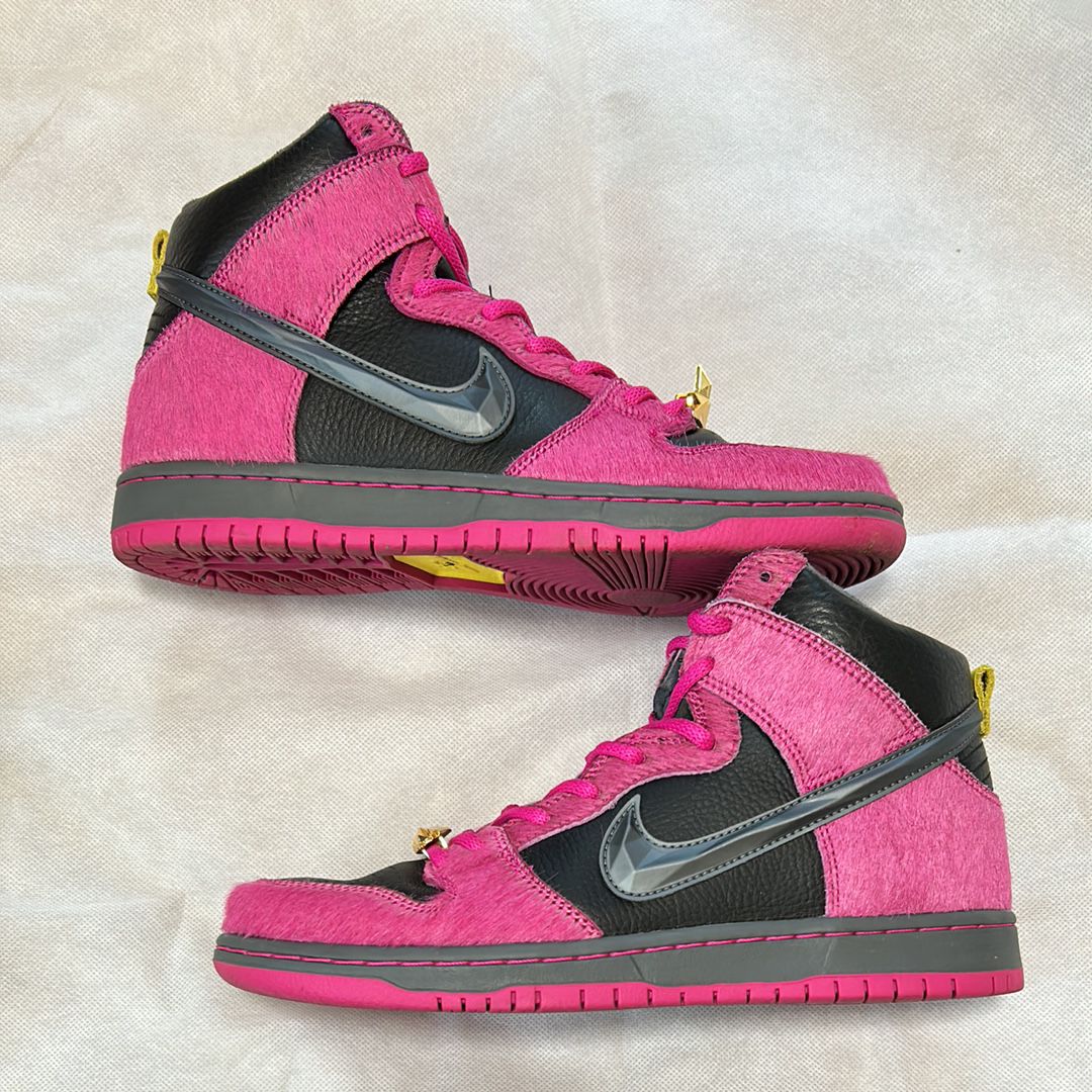 Run The Jewels × Nike SB Dunk High "Active Pink and Black"