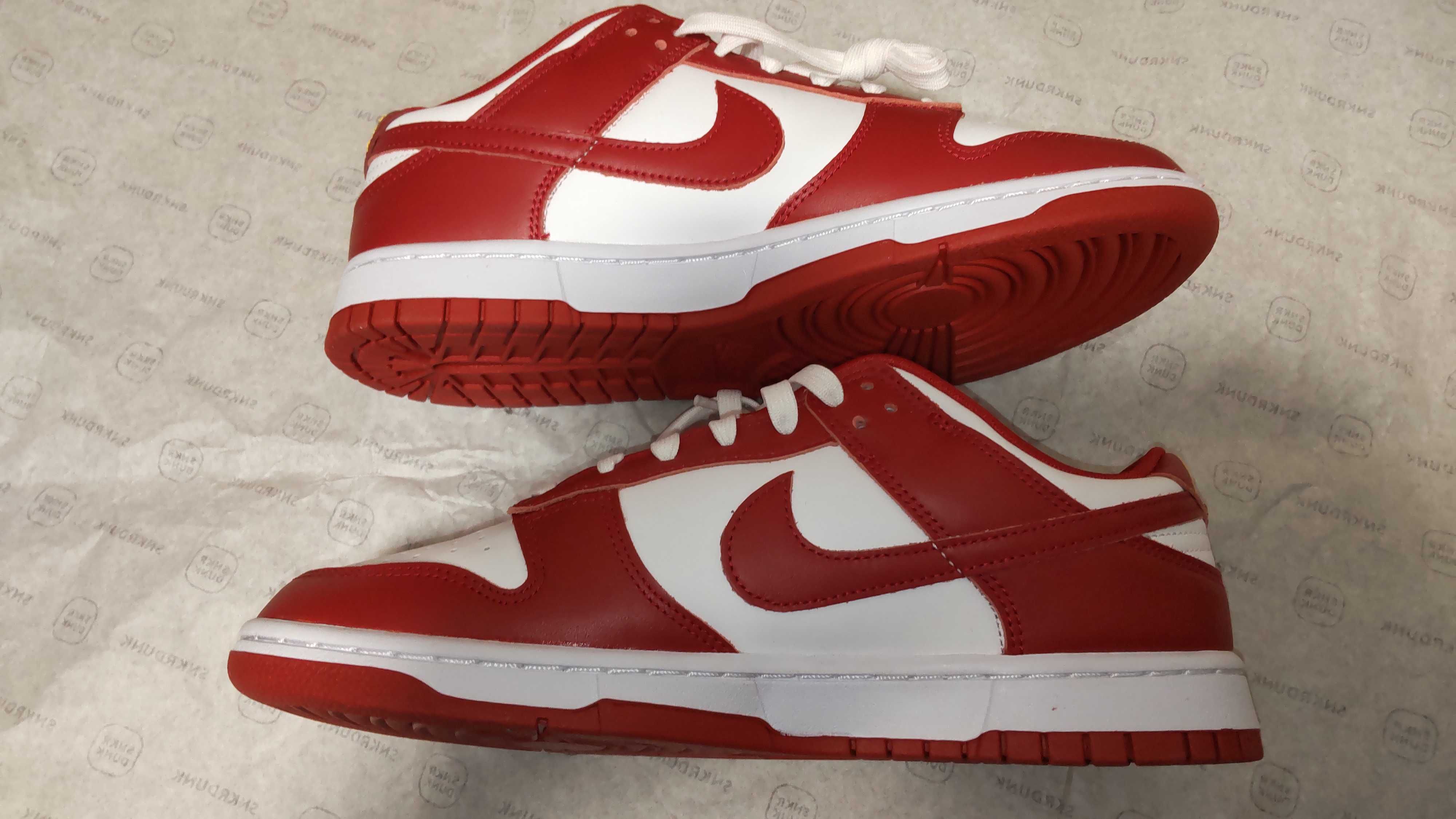 Nike Dunk Low "Gym Red"