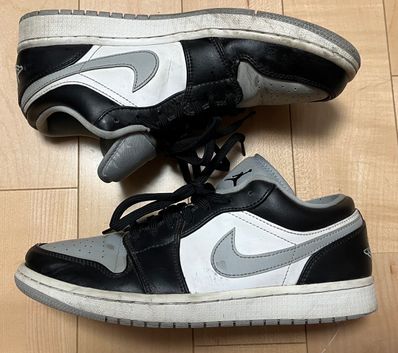 Nike Air Jordan 1 Low "Black/Light Smoke Grey"
