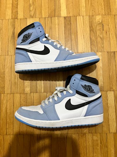 Nike Air Jordan 1 High OG "University Blue"