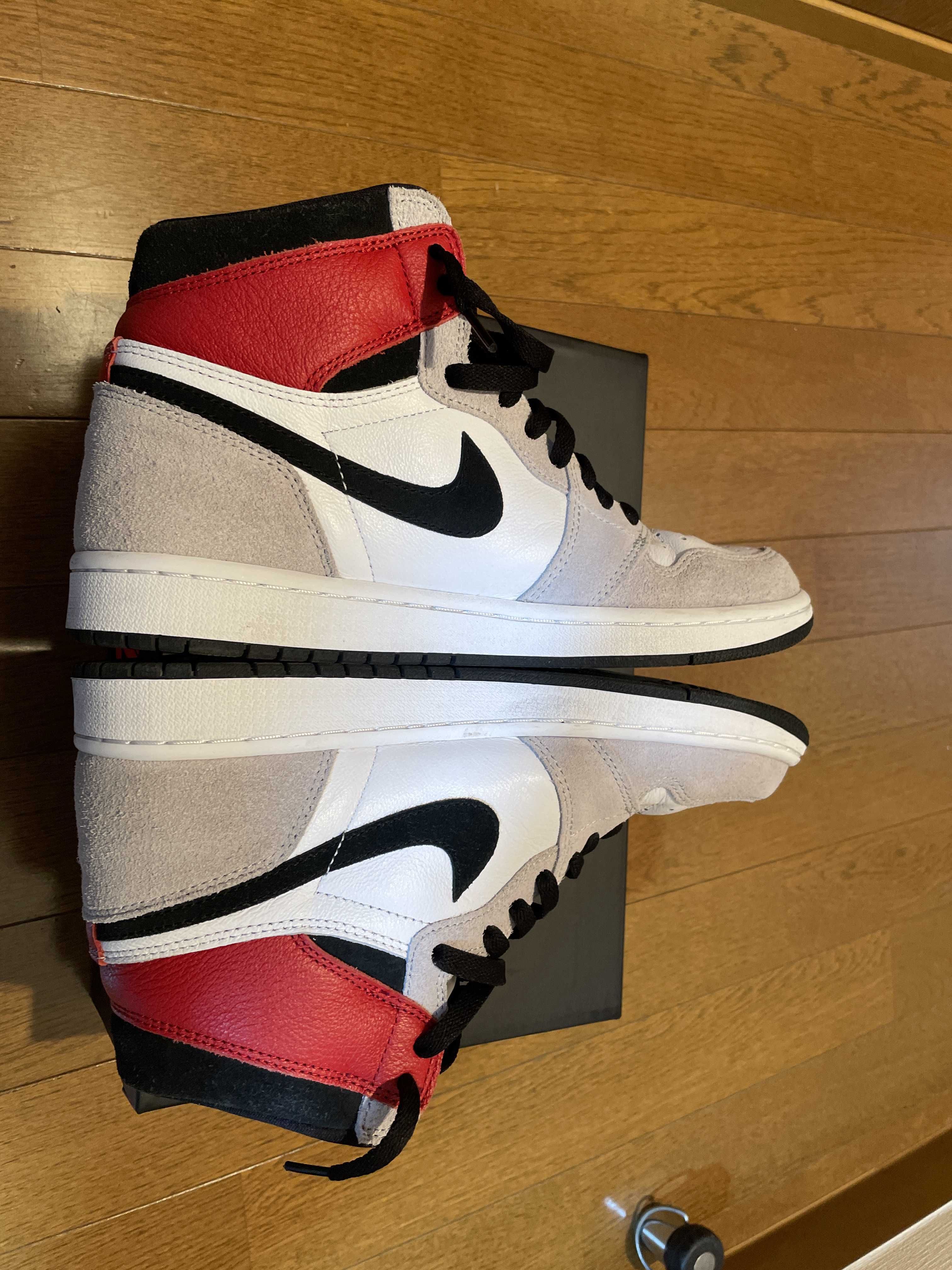 Nike Air Jordan 1 High OG "White/Black/Light Smoke Grey"