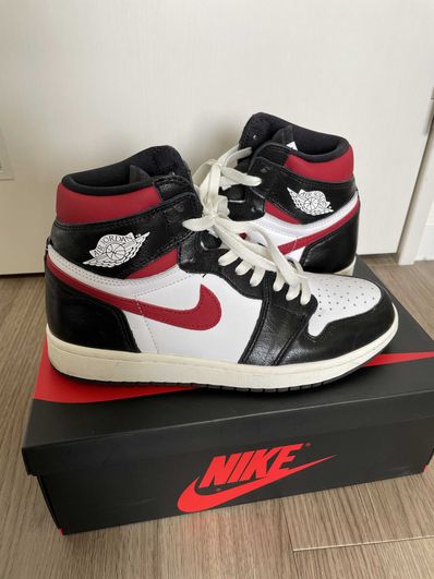 Nike Air Jordan 1 Retro High "Black/White/Sail/Gym Red"