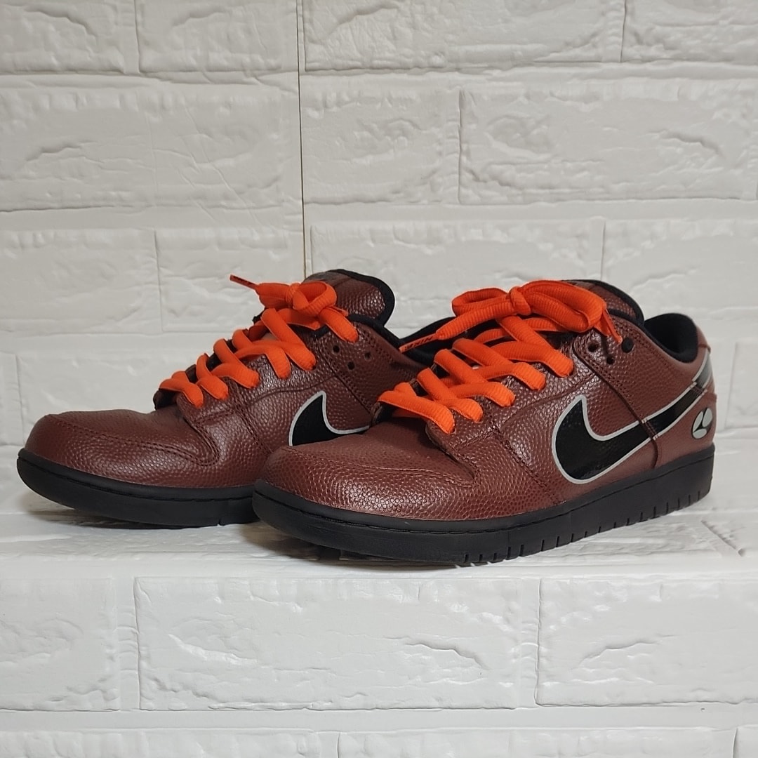 Limosine Skateboards × Nike SB Dunk Low Pro "Brown/Black"