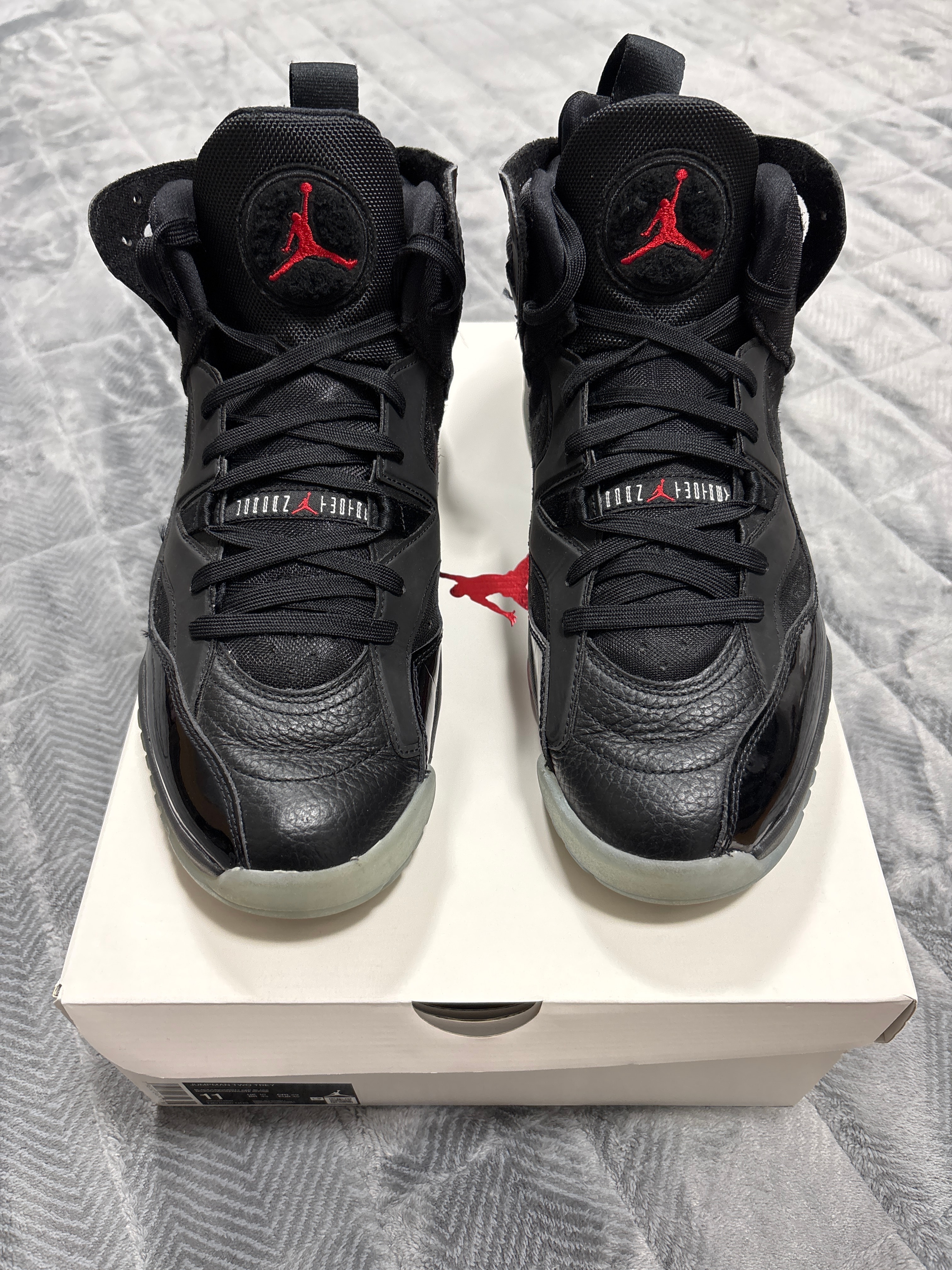 Nike Air Jordan2 Trey "Black/University Red"