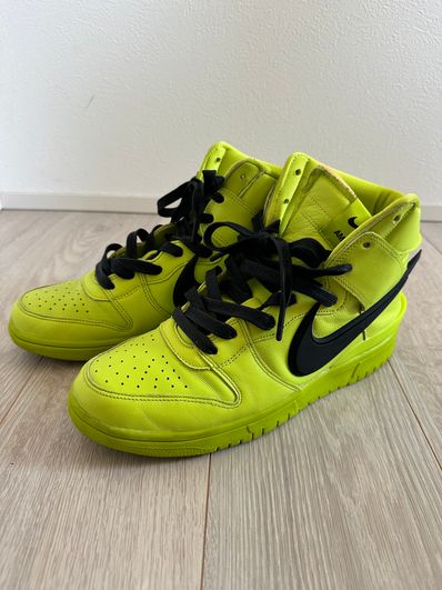 AMBUSH × NIKE DUNK HIGH "FLASH LIME"