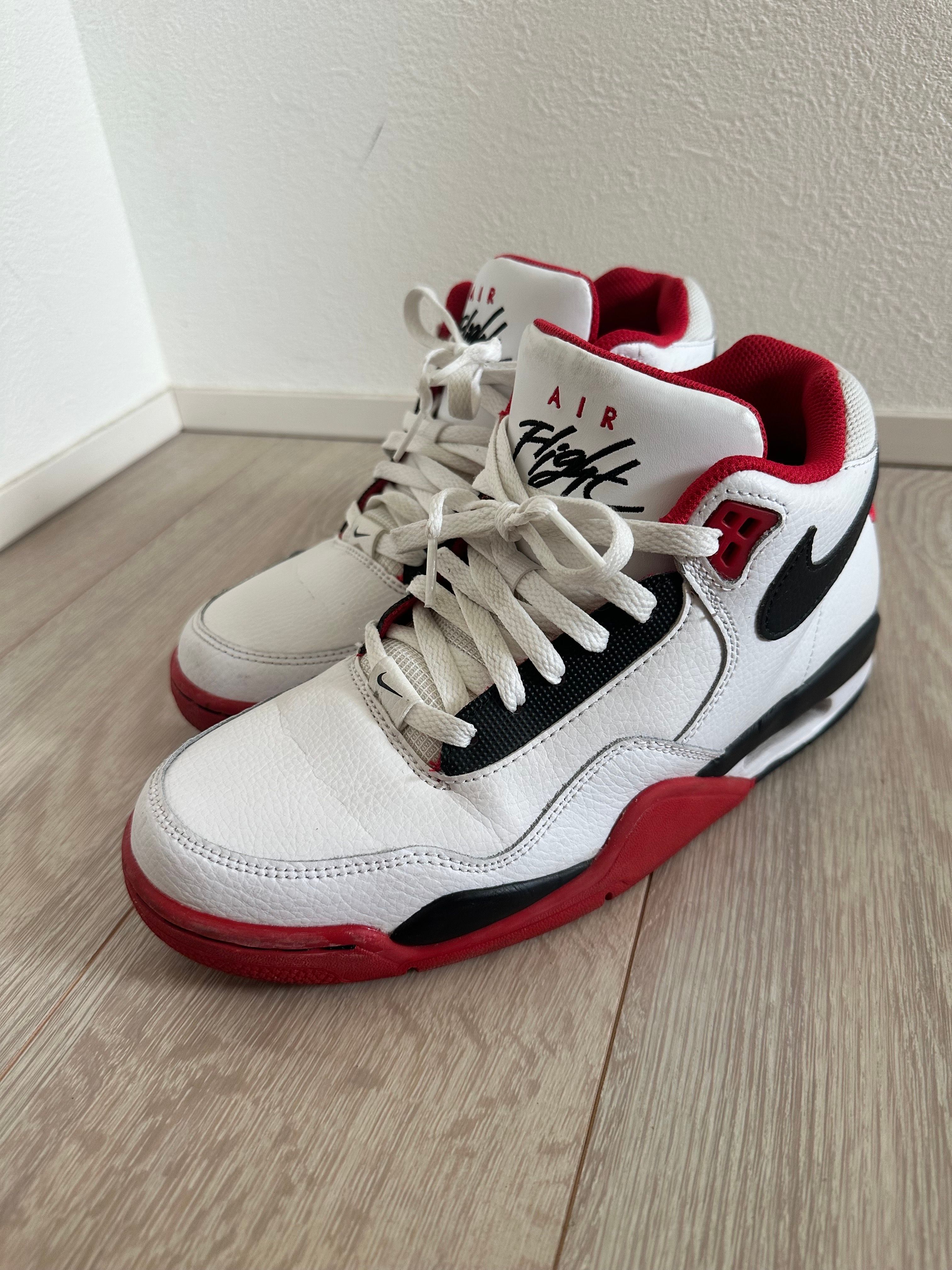 Nike Flight Legacy 