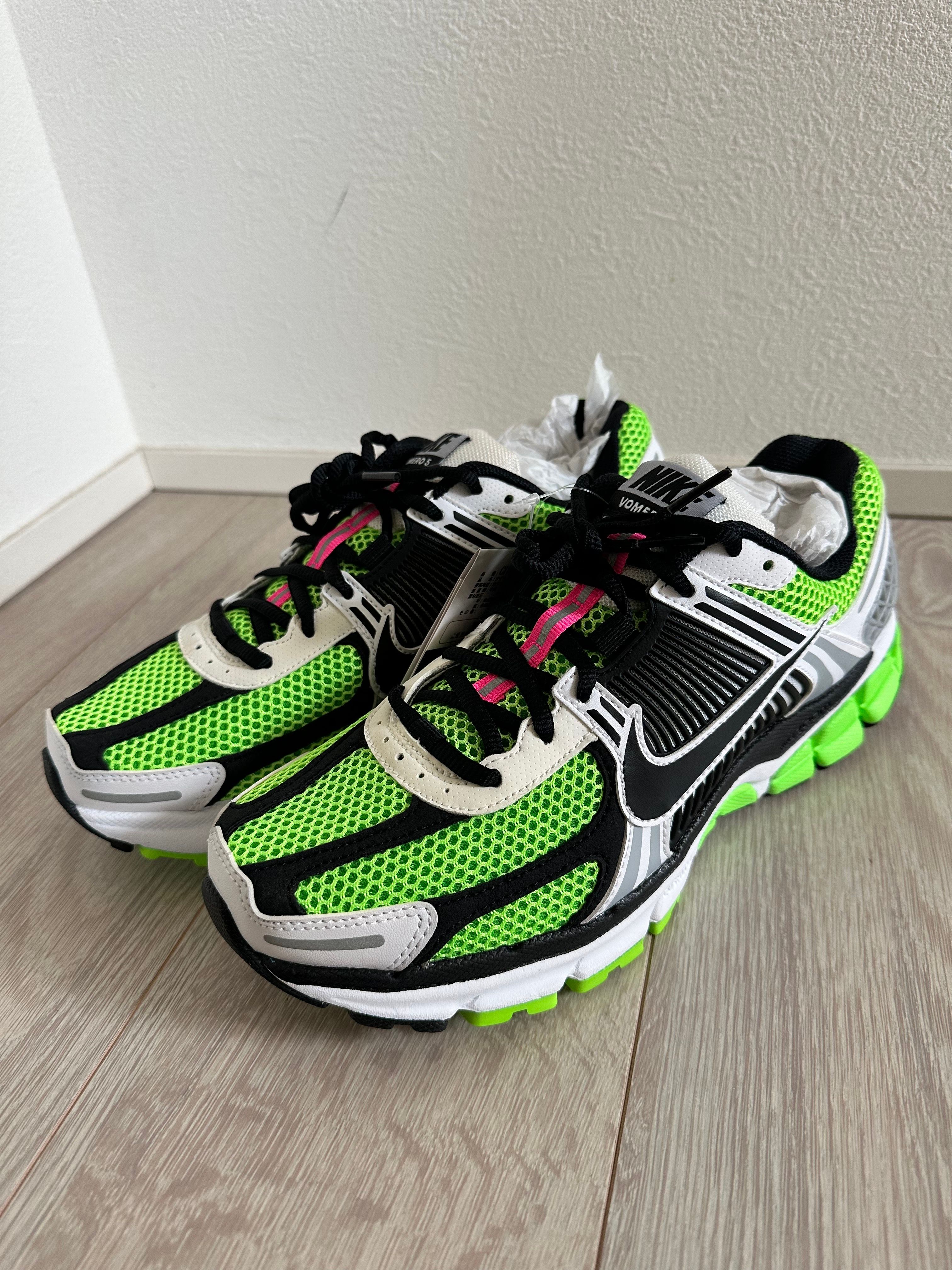 Nike Zoom Vomero 5 "Electric Green"
