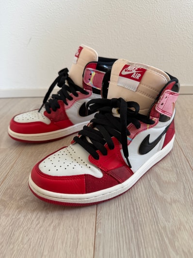 Spider-Man × Nike Air Jordan 1 Retro High OG SP "Spider-Man: Across the Spider-Verse/University Red"