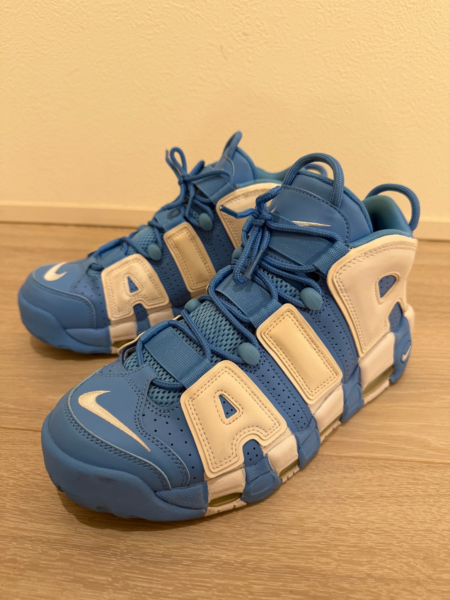 NIKE AIR MORE UPTEMPO "UNIVERSITY BLUE"