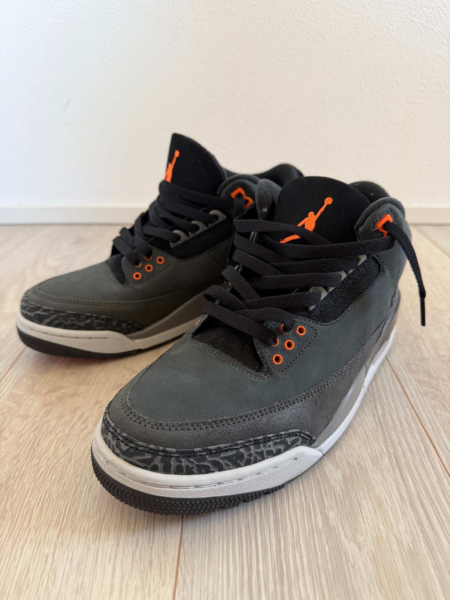 Nike Air Jordan 3 Retro "Fear"