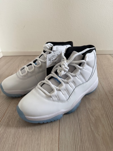 Nike Air Jordan 11 Retro "White/Legend Blue"