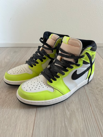 Nike Air Jordan 1 High OG "Volt/Visionaire"