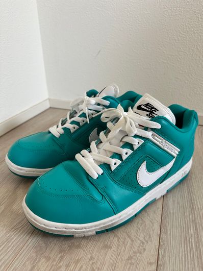 Supreme × Nike SB Air Force 2 Low "New Emerald"