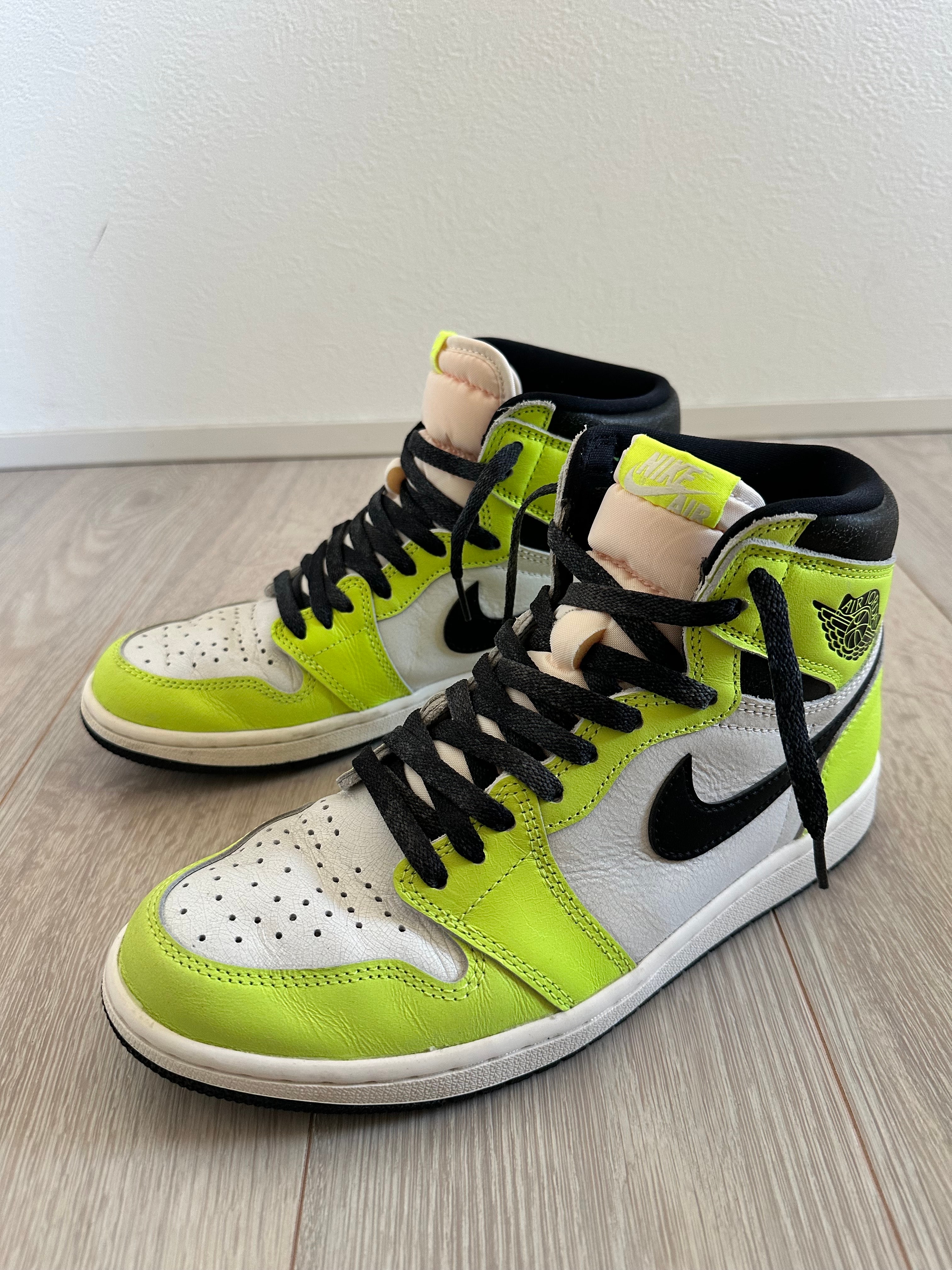 Nike Air Jordan 1 High OG "Volt/Visionaire"