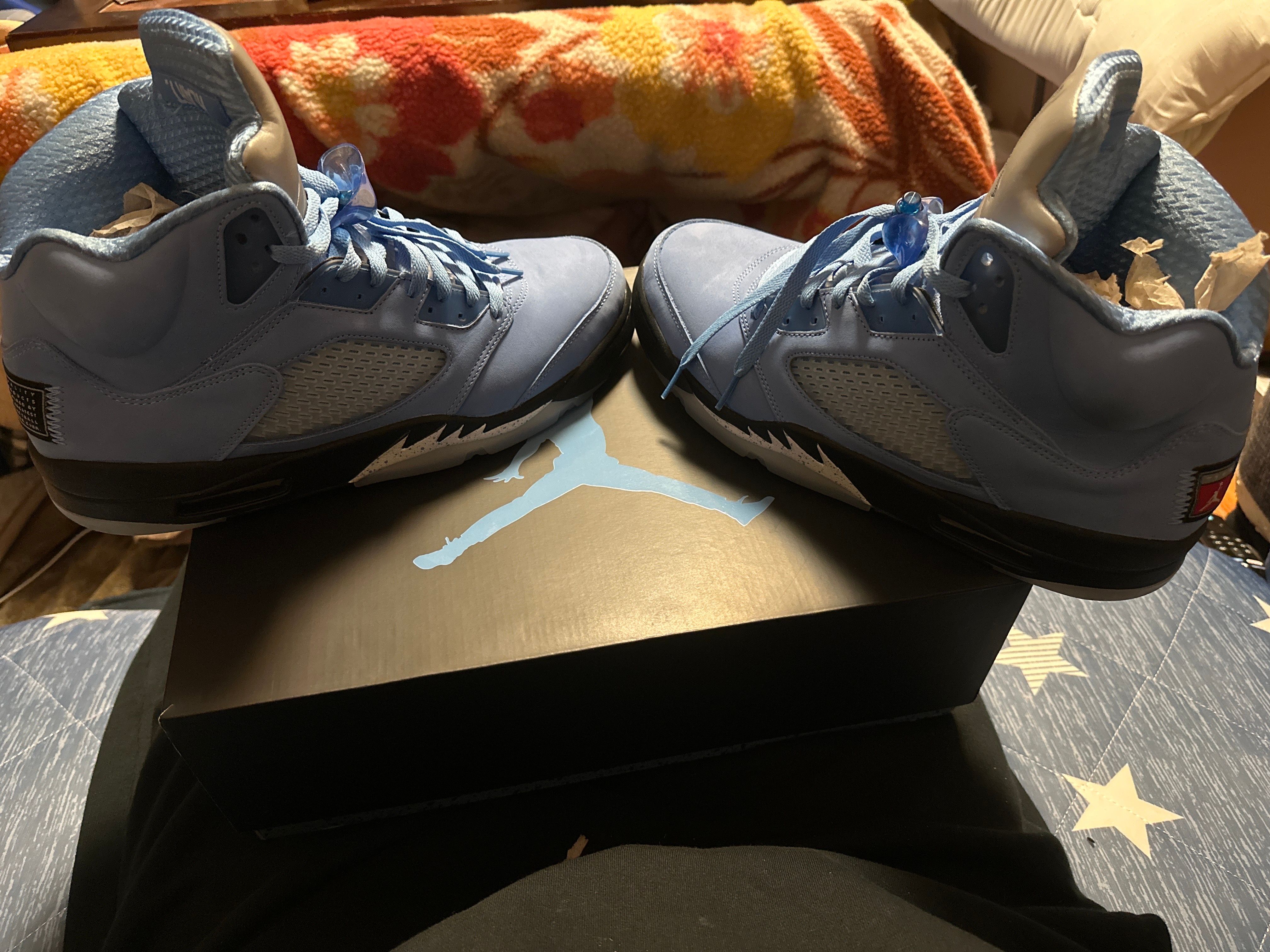 Nike Air Jordan 5 Retro SE "University Blue"