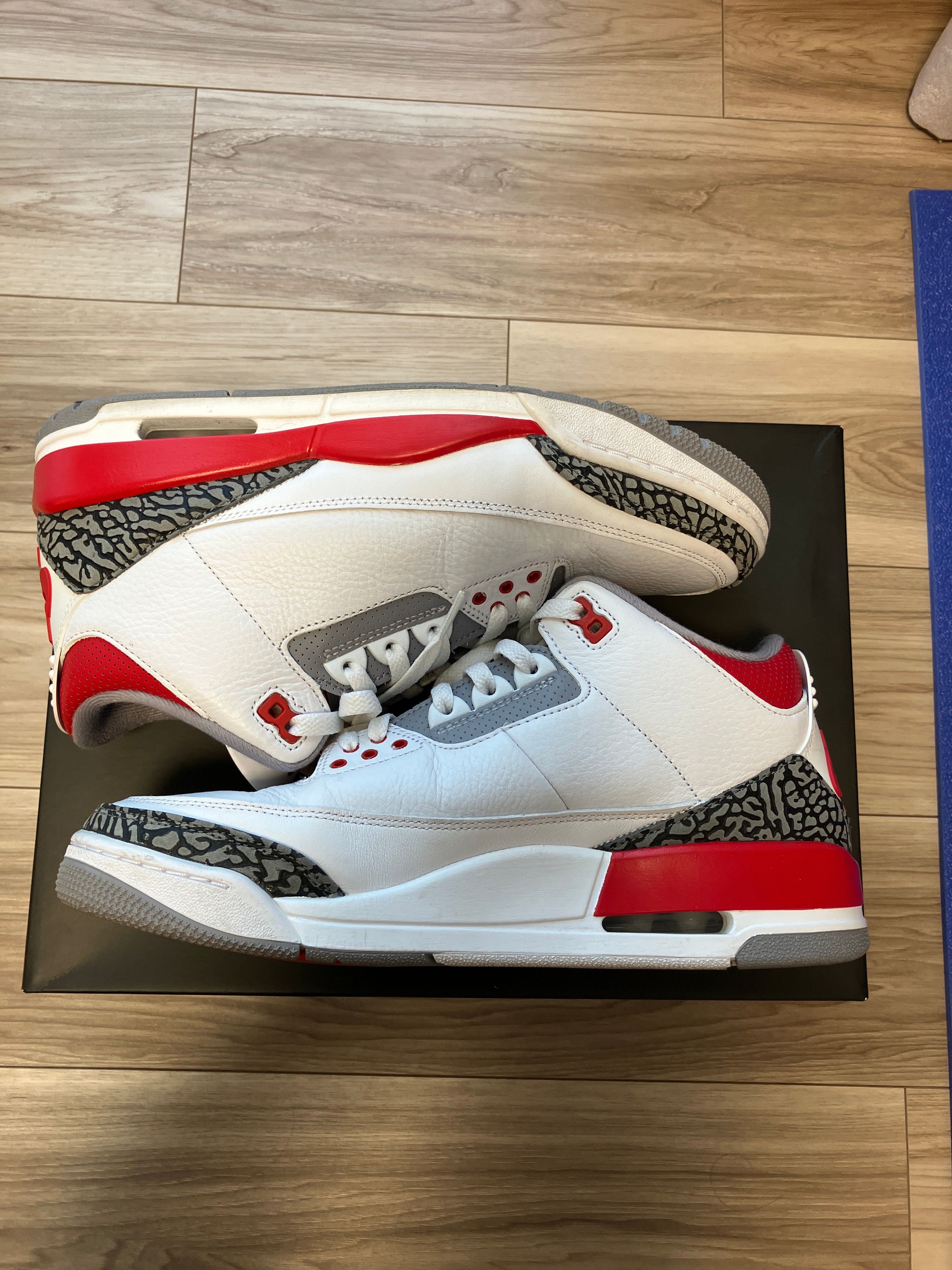 Nike Air Jordan 3 Retro OG "Fire Red" (2022)