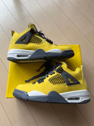 Nike Air Jordan 4 "Tour Yellow"