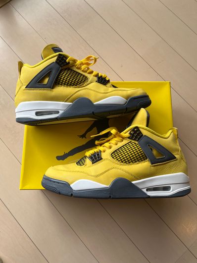 Nike Air Jordan 4 "Tour Yellow"