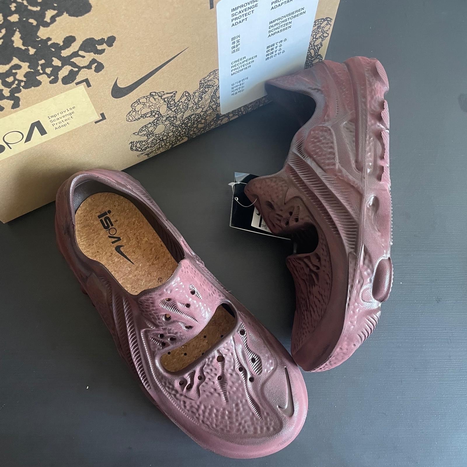 Nike ISPA Universal "Natural and Earth"
