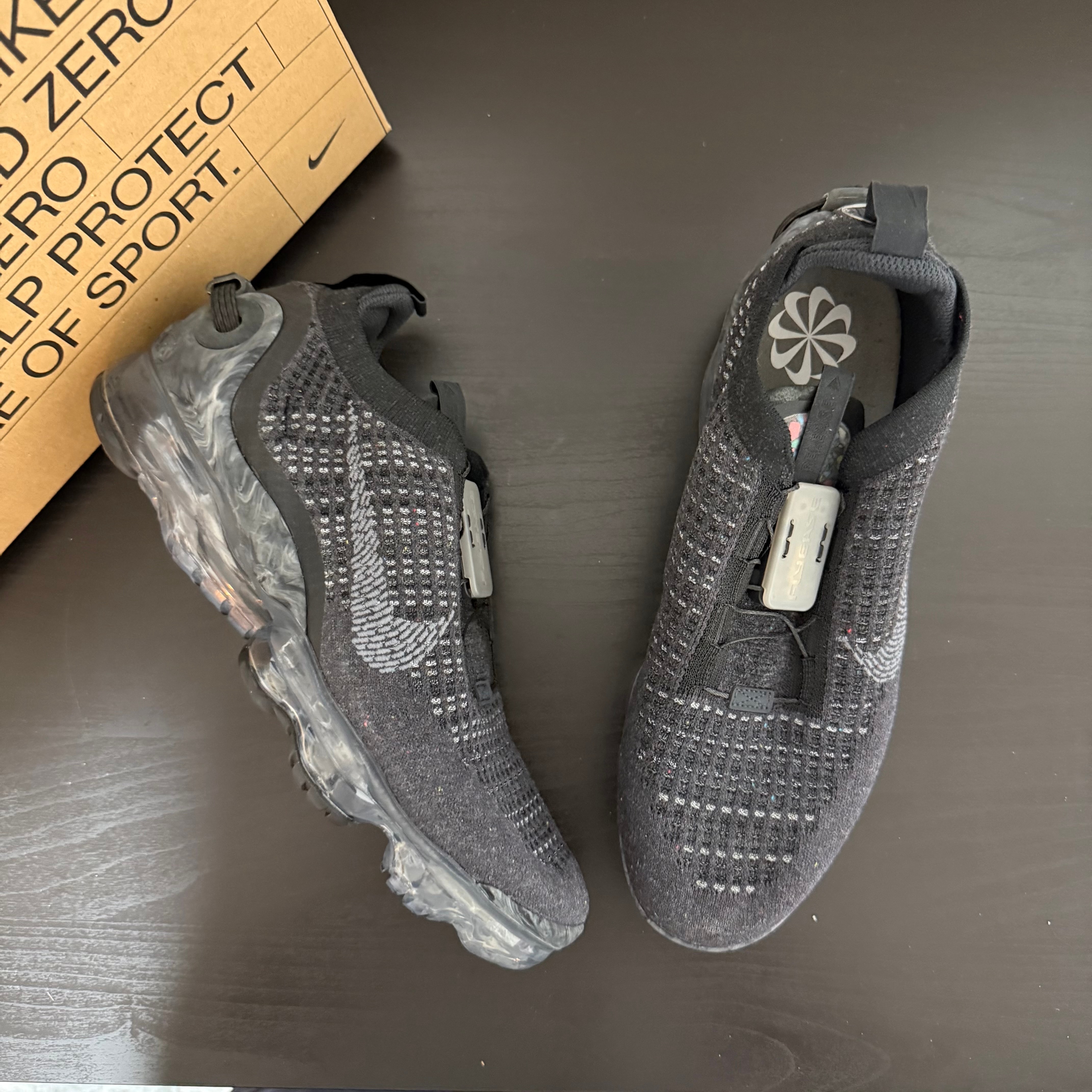 ナイキ エアヴェイパーマックス 2020 FK "ブラック"