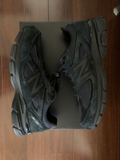 JJJJound × New Balance 990V4 "Navy"