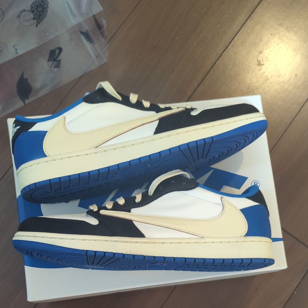 Travis Scott × fragment design × Nike Air Jordan 1 Low OG SP "Military Blue"