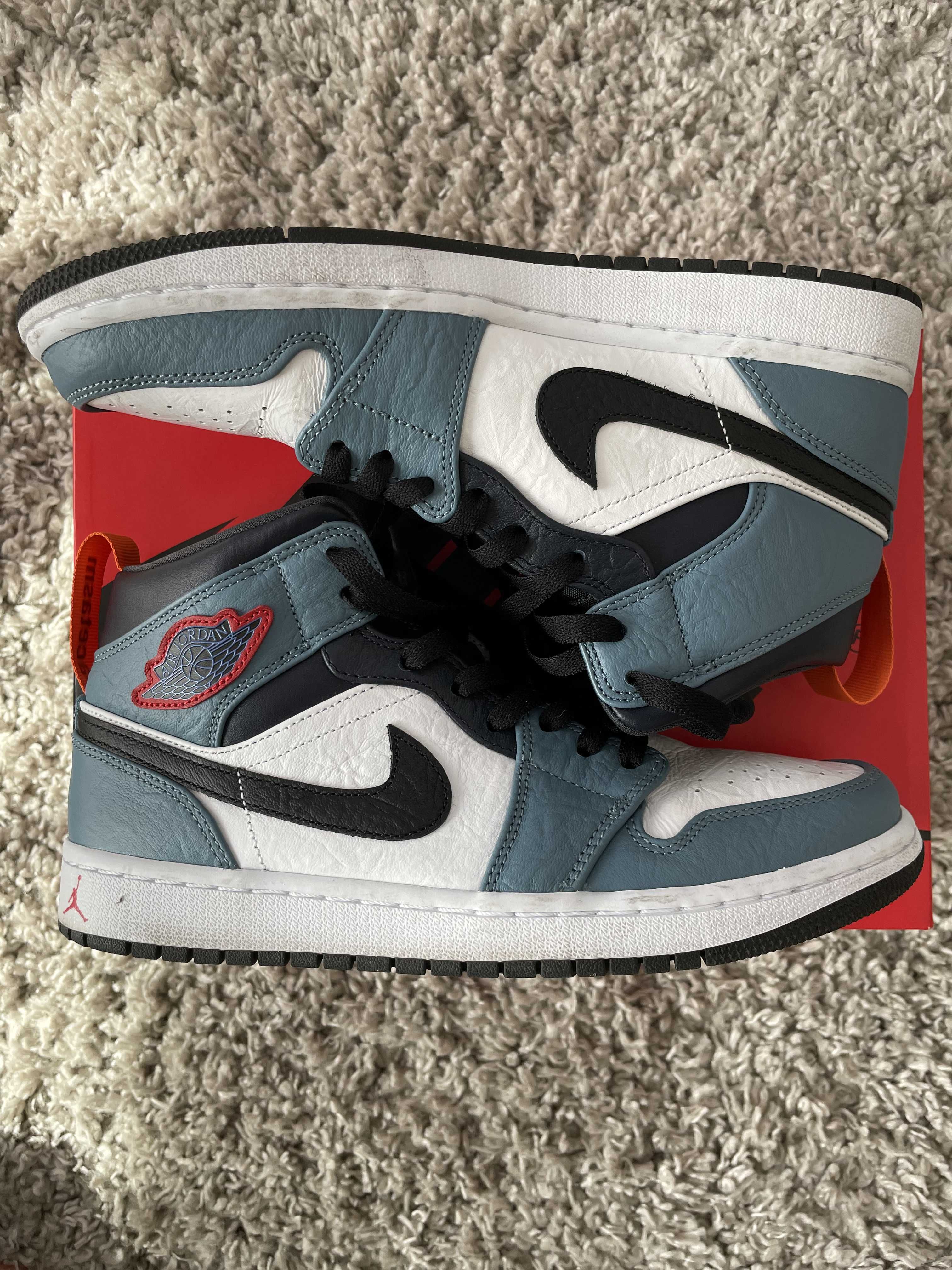 FACETASM × Nike Air Jordan 1 Mid "White/Navy"