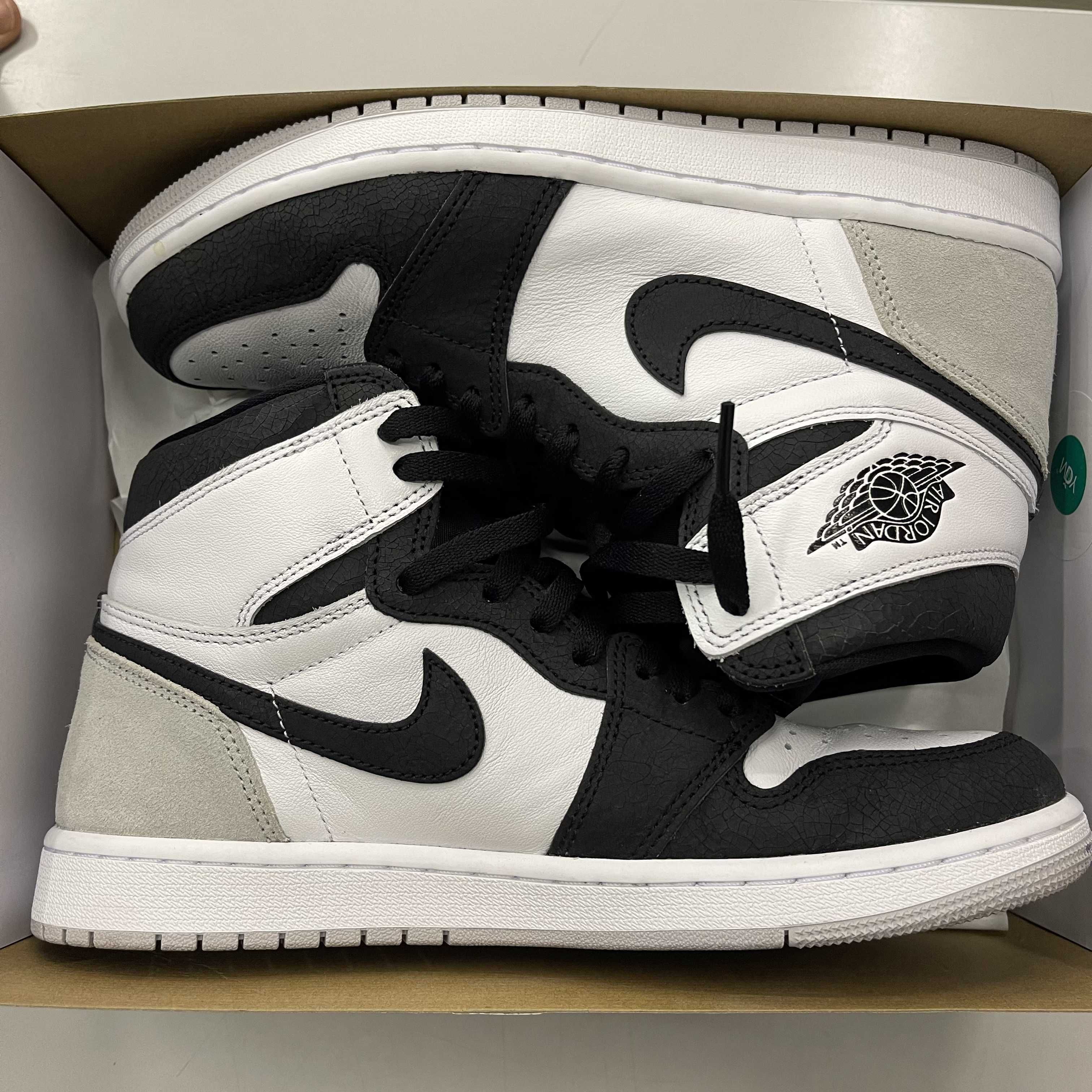 Nike Air Jordan 1 High OG "Bleached Coral"