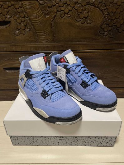 Nike Air Jordan 4 "University Blue"