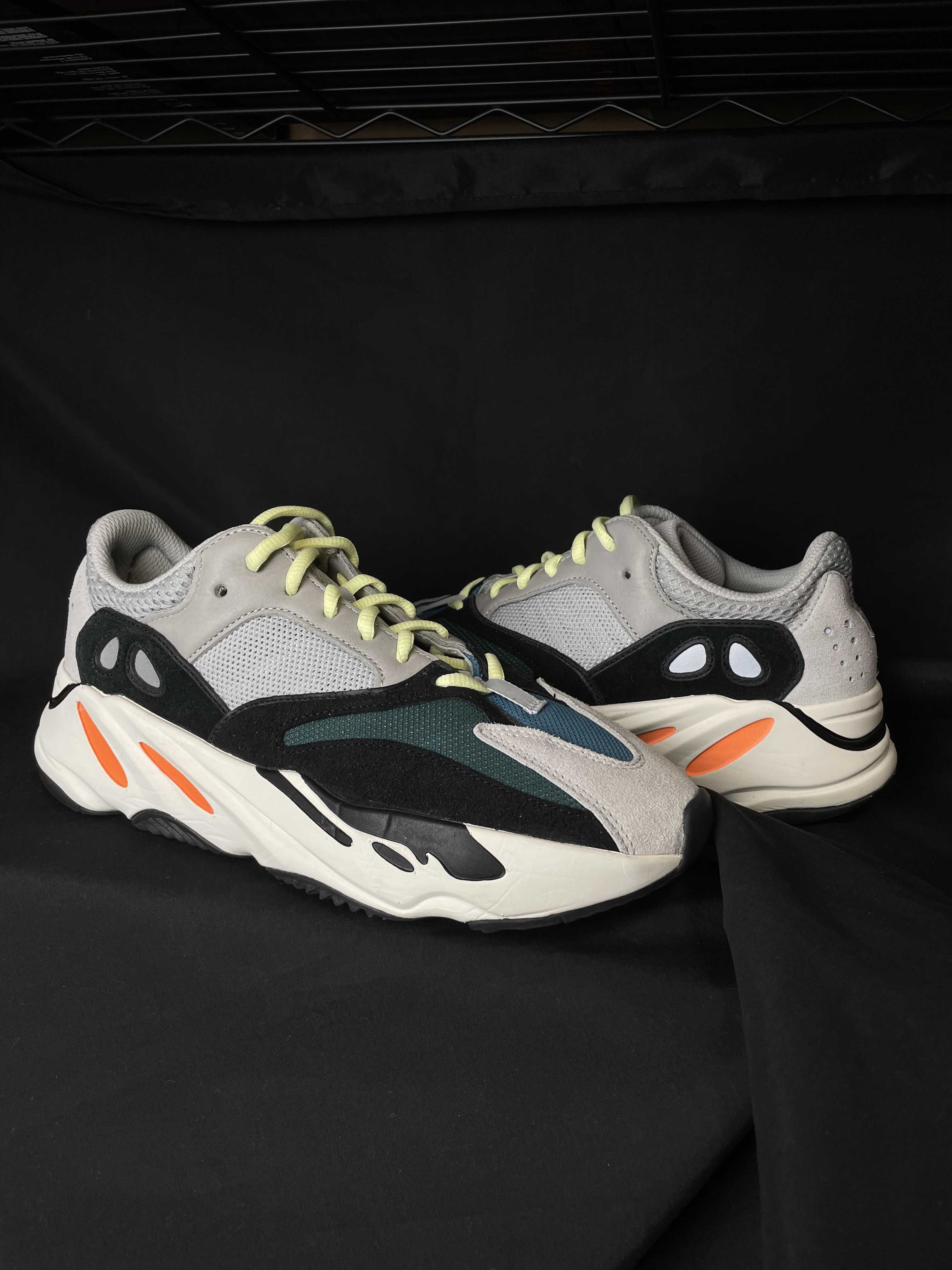 adidas YEEZY Boost 700 "Wave Runner"