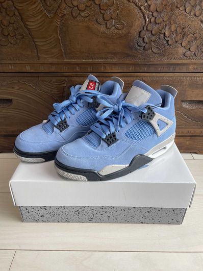 Nike Air Jordan 4 "University Blue"