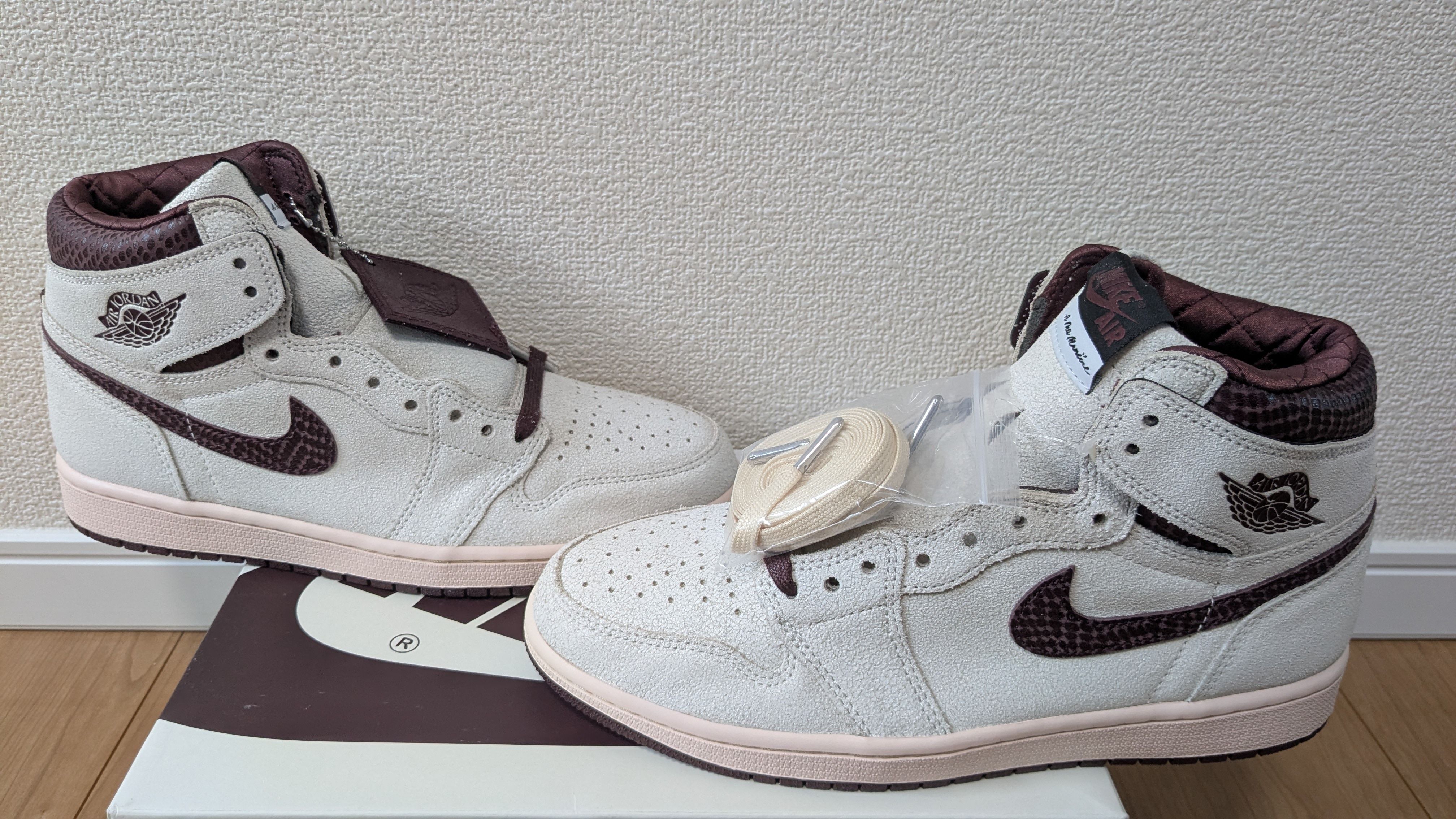 A Ma Maniere × Nike Air Jordan 1 Retro High OG "Sail and Burgundy"