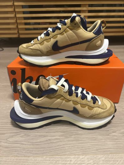 Sacai × Nike Vapor Waffle "Sesame And Blue Void"