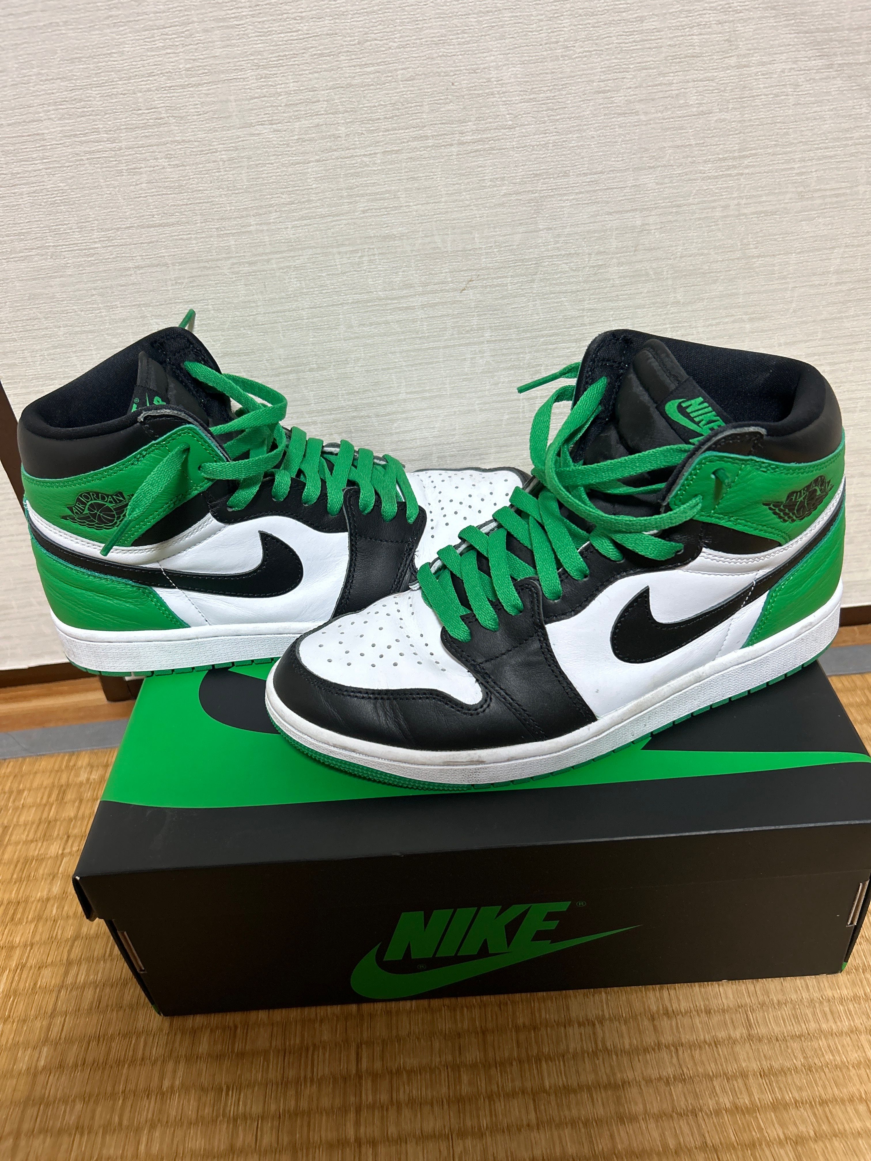 Nike Air Jordan 1 Retro High OG "Celtics/Black and Lucky Green" (2023)