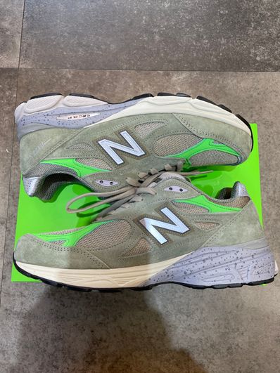 Patta × New Balance 990V3 Keep Your Family Close "Olive"