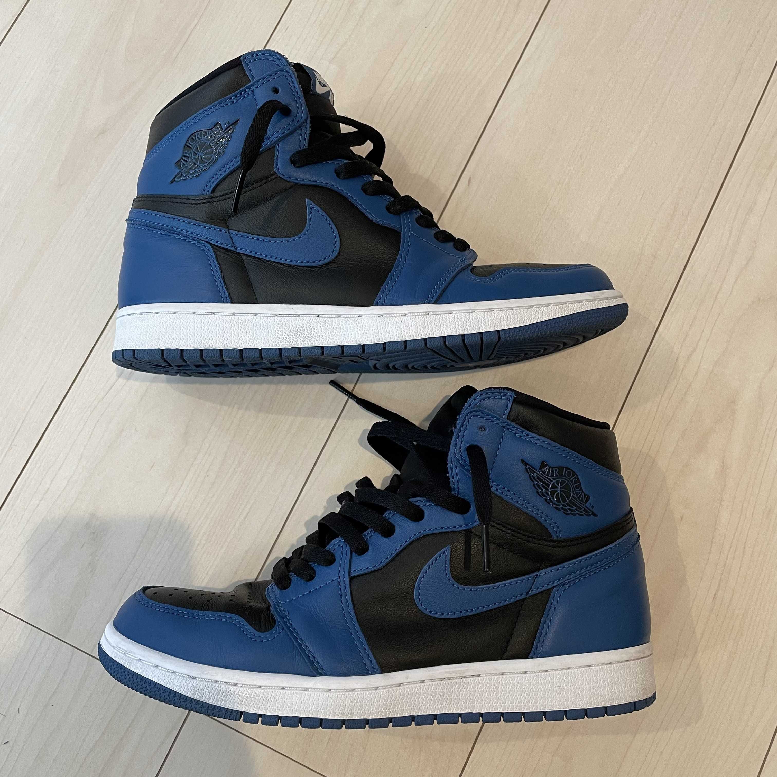 Nike Air Jordan 1 Retro High OG "Dark Marina Blue"