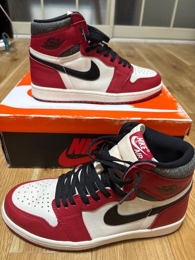 Nike Air Jordan 1 High OG "Lost & Found/Chicago"