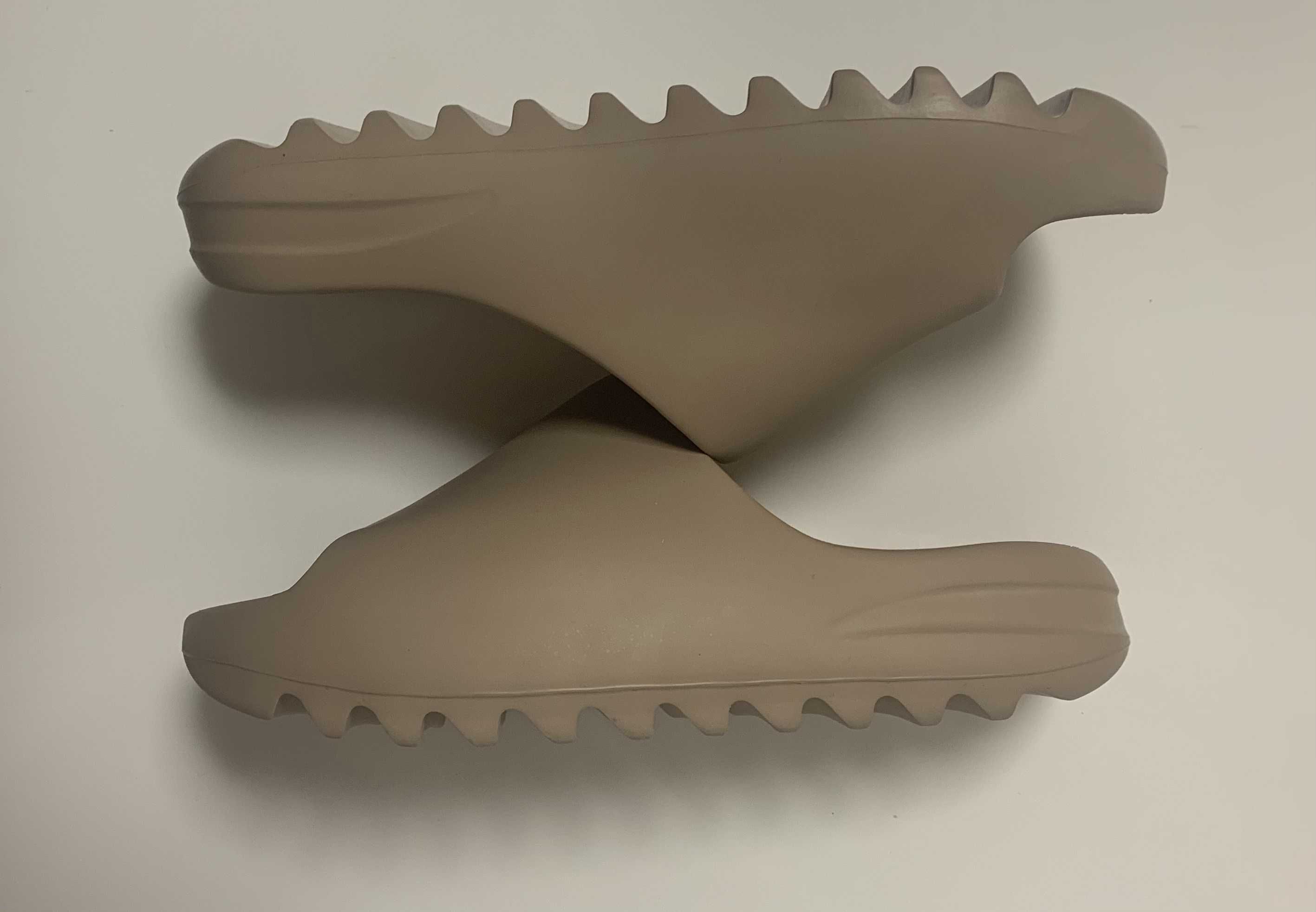 adidas YEEZY Slide "Pure" (GZ5554)